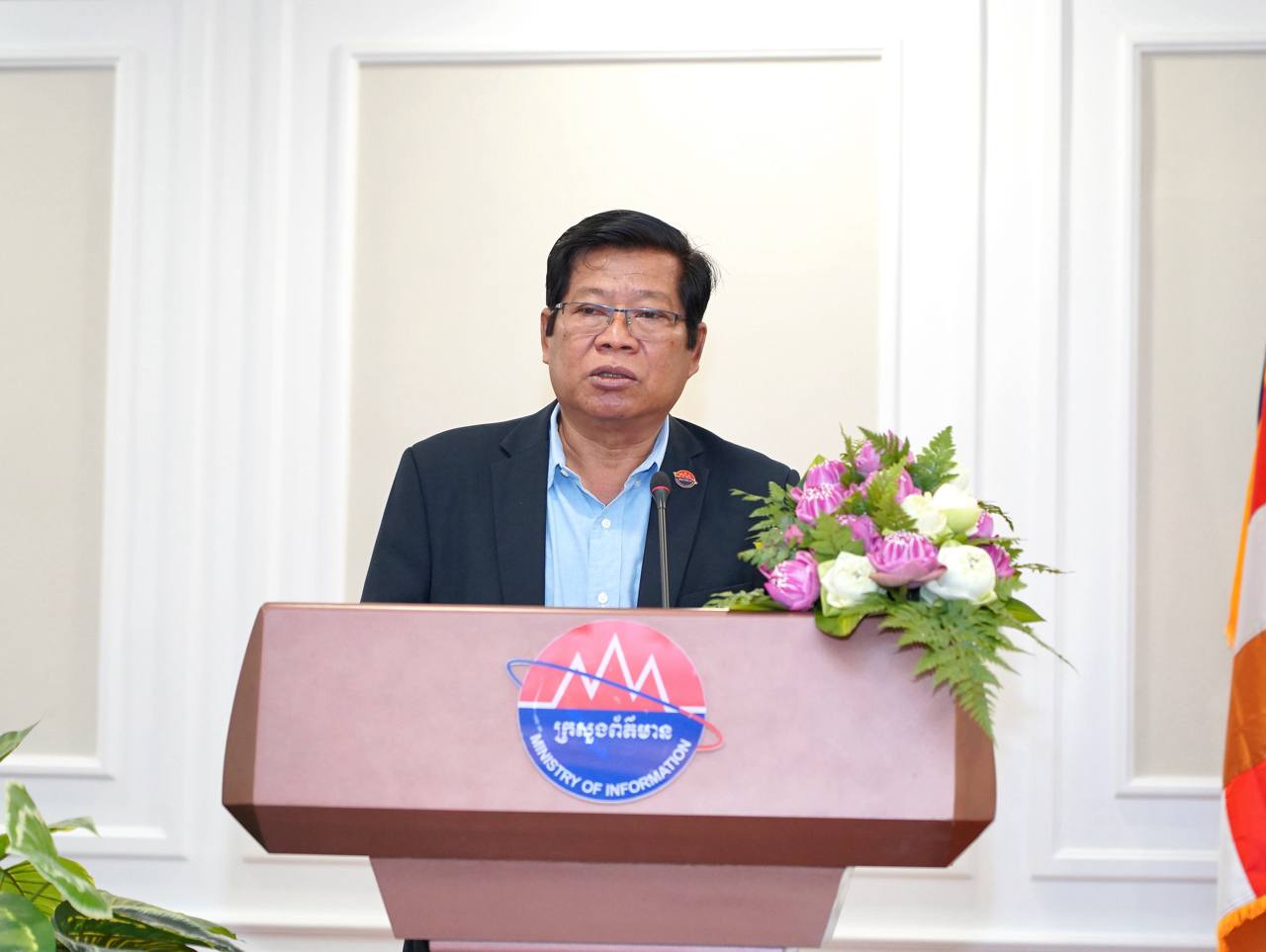 មន្រ្តីជាន់ខ្ពស់ក្រសួងព័ត៌មាន៖ ទីប្រឹក្សារបស់ក្រសួង គឺជាអ្នកផ្តល់ប្រឹក្សា ជួយដល់ ប្រធាន ស្ថាប័ន និងថ្នាក់ដឹកនាំនៅក្នុងការងារប្រតិបត្តិការប្រចាំថ្ងៃ
