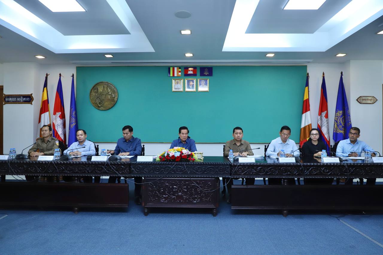 ឯកឧត្តម ឃួង ស្រេង ណែនាំ អាជ្ញាធរយក​ចិត្ត​ទុក​ដាក់ខ្ពស់ ដោះ​ស្រា​យ​ការកក​ស្ទះ​ចរាចរ