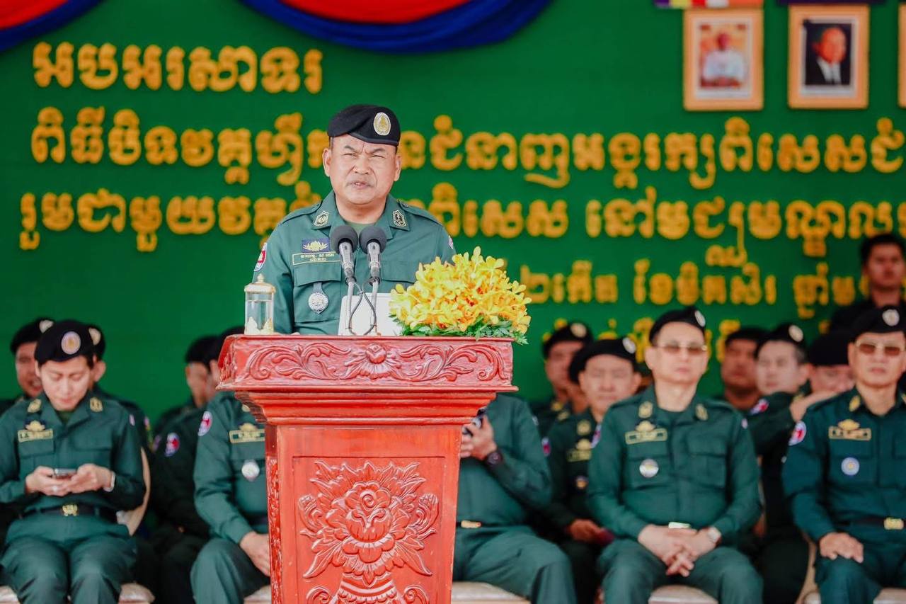 អគ្គស្នងការនគរបាលជាតិ ណែនាំកងកម្លាំងប្រដាប់អាវុធ ប្តេជ្ញារក្សាខឿនការពារជាតិ និងស្ថិរភាពសង្គម