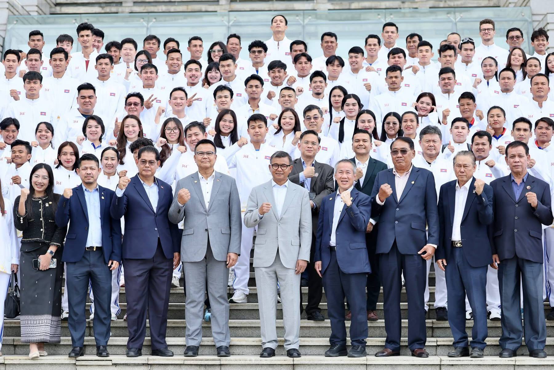 ឯកឧត្តម វ៉ាត់ ចំរើន ៖ ការស្នាក់ជុំគ្នាក្នុងព្រឹត្តិការណ៍​កីឡា​ស៊ី​ហ្គេមលើកទី៣៣ កាន់តែបង្កលក្ខណៈឱ្យអត្ត​ពលិក​កម្ពុជាមានសុវត្ថិភាពខ្ពស់