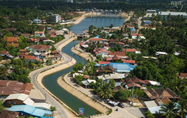 ប្រព័ន្ធធារាសាស្ត្រនៅឯកភ្នំ