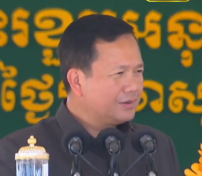 រាជរដ្ឋាភិបាលបានតភ្ជាប់ និងកំពុងពង្រីកការតភ្ជាប់បន្ថែមហេដ្ឋារចនាសម្ព័ន្ធអគ្គិសនី នៅតាមបណ្ដាកោះទេសចរណ៍ក្នុងខេត្តព្រះសីហនុ