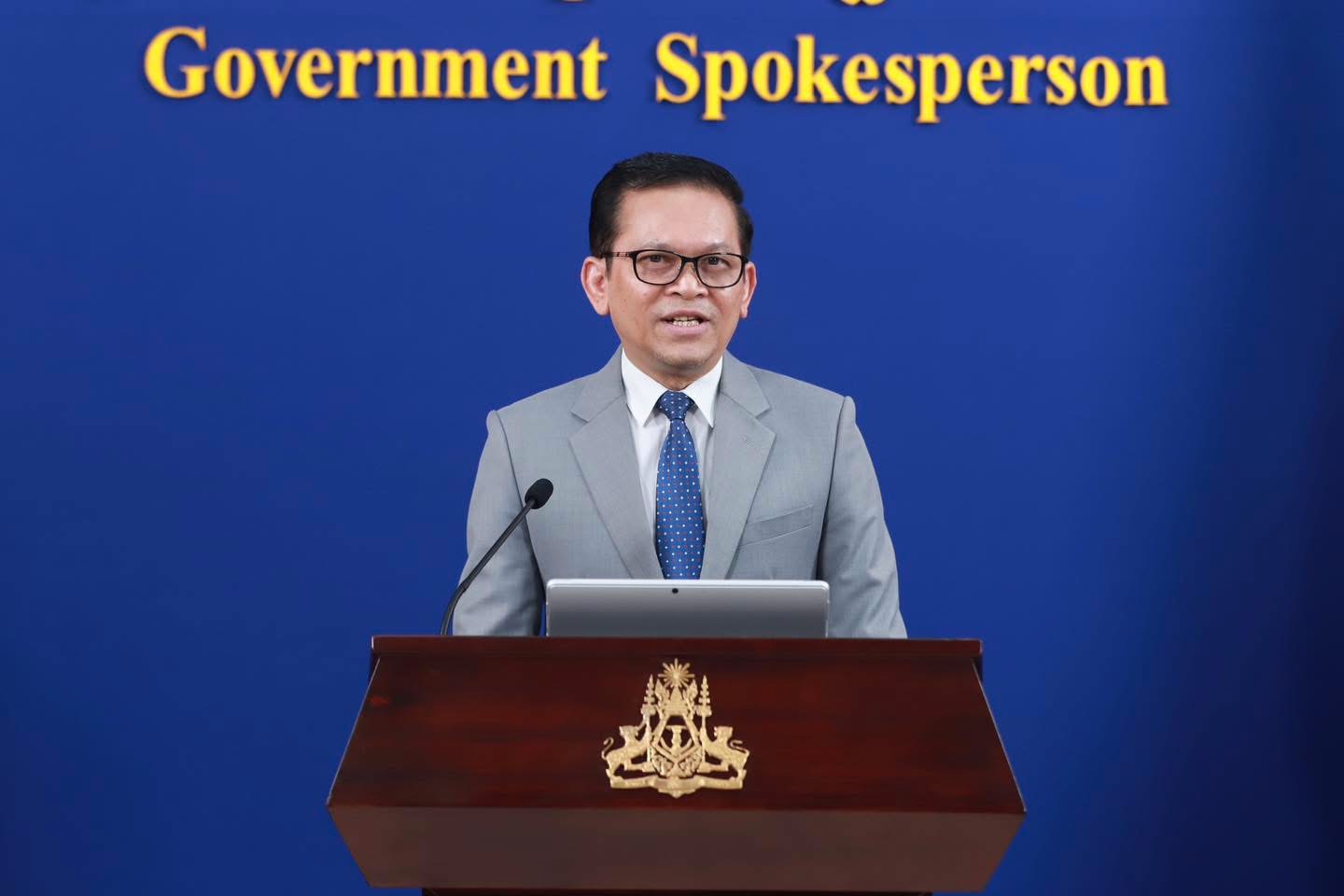 អ្នកនាំពាក្យរាជរដ្ឋាភិបាល៖ សំឡេងប្រឆាំងសង្គ្រាម និងទាមទាររកសន្តិភាពរបស់ព្រះសង្ឃ មន្ត្រីរាជការ យុវជន និងប្រជាពលរដ្ឋខ្មែរទាំងក្នុង និងក្រៅប្រទេស បានលាន់ឮឡើងពាសពេញពិភពលោក