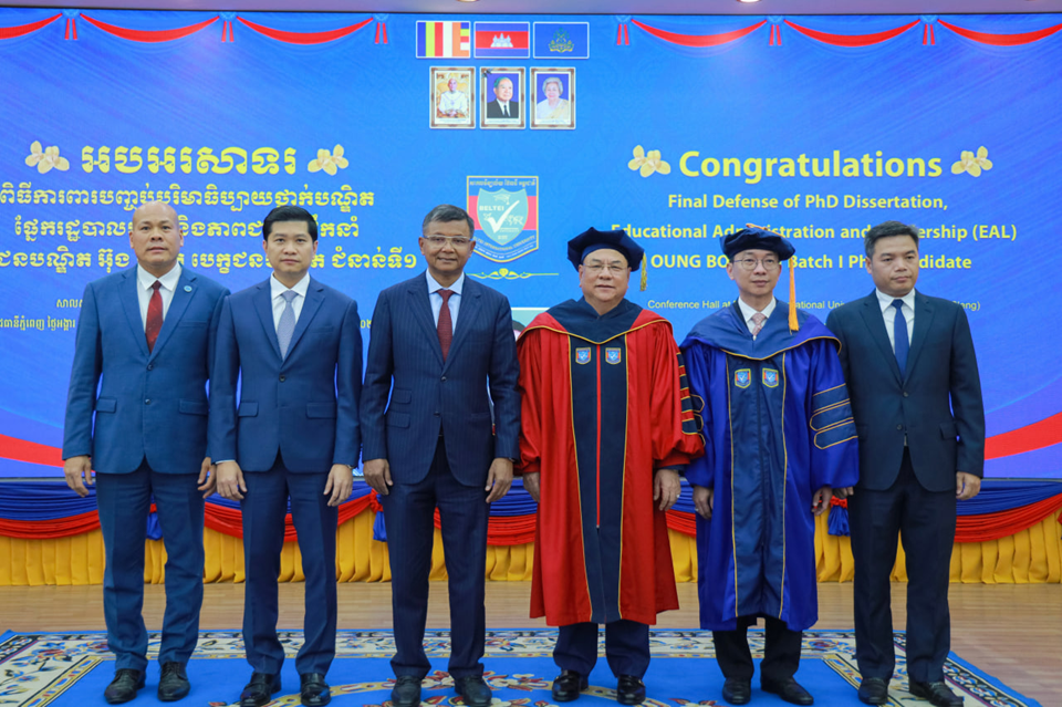 រដ្ឋមន្ត្រីក្រសួងអប់រំ សាទរចំពោះ បេក្ខជនបណ្ឌិត របស់សាកលវិទ្យាល័យ ប៊ែលធីអន្តរជាតិ ថាមានលក្ខណៈវិទ្យាសាស្ត្រ និងជាធនធានមនុស្សកម្ពុជា