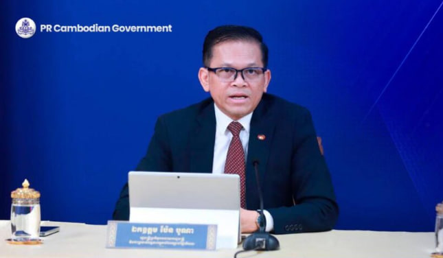 ជំហរដ៏ច្បាស់លាស់ និងចាស់ទុំរបស់ថ្នាក់ដឹកនាំកម្ពុជា មិនដែលប្រែប្រួលឡើយ ពោលគឺការដោះស្រាយបញ្ហាដោយឈរលើយន្តការការទូត និងផ្អែកលើច្បាប់អន្តរជាតិ
