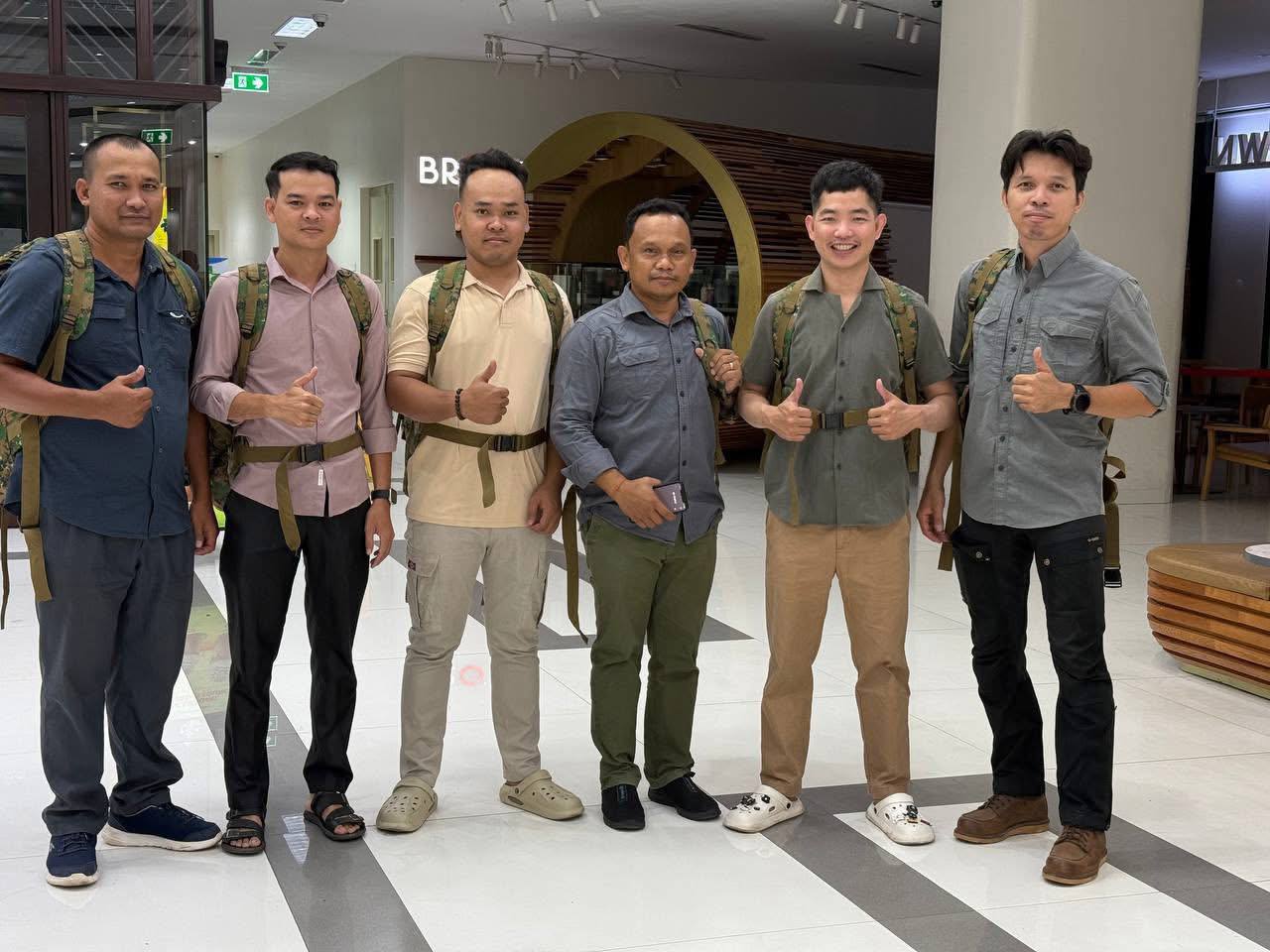 ក្នុងនាមជា influencer ម្នាក់ ខ្ញុំត្រៀមខ្លួនរួចរាល់នឹងចូលរួម ក្នុងផ្នែកសុខាភិបាល ដេីម្បីកងទ័ពនឹងប្រជាជនតាមព្រំដែន ♥️🇰🇭