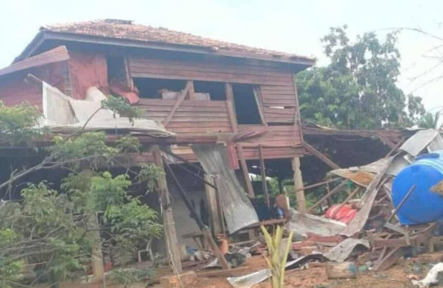 Invading Thai soldiers are becoming increasingly aggressive and continue to attack Cambodian civilians,