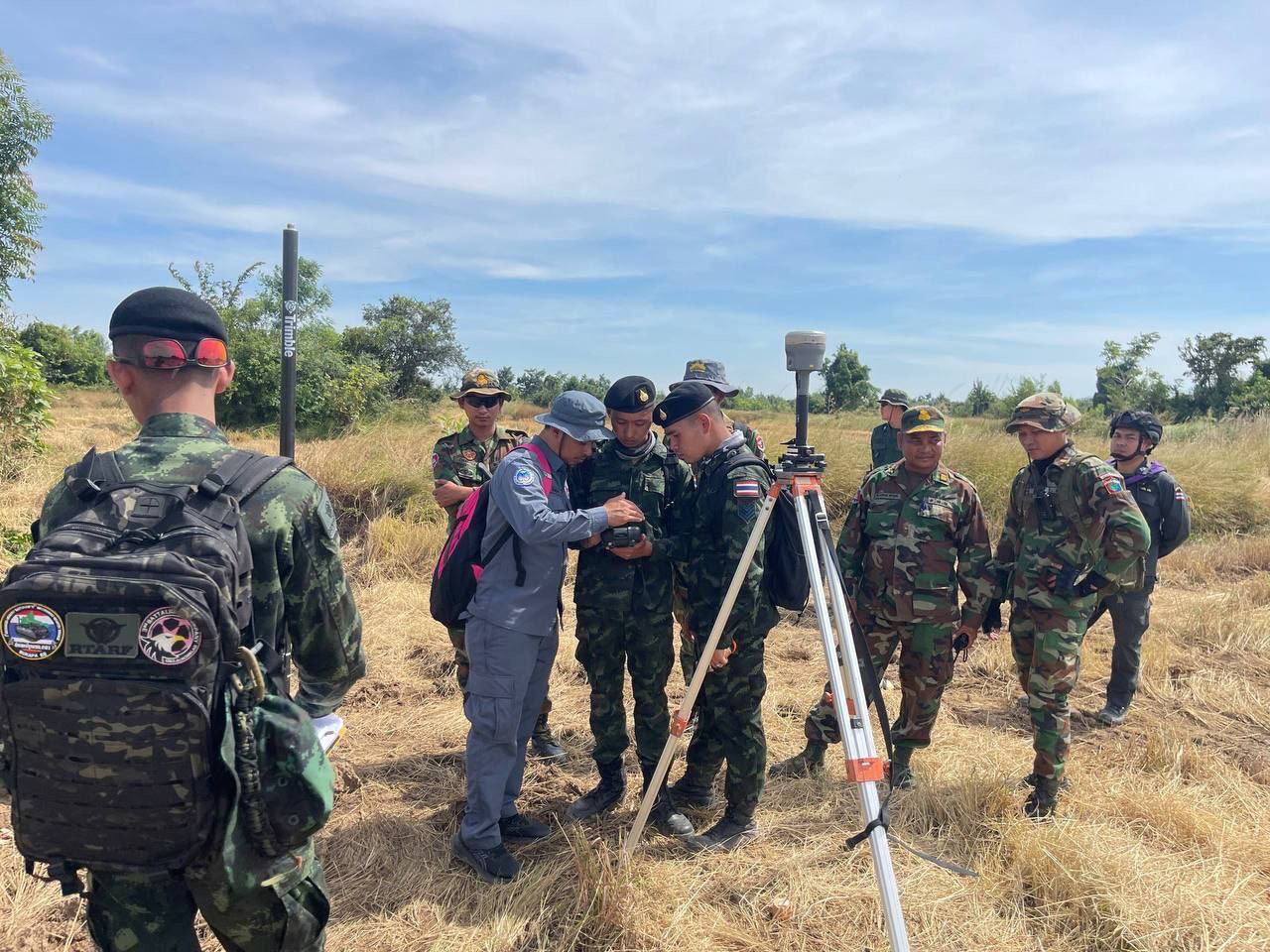 កម្ពុជាសង្ខុញឲ្យថៃចូលខ្លួនមកបន្តវាស់វែងបោះបង្គោលព្រំដែន កុំដំអក់ចាំរដ្ឋាភិបាលថ្មី