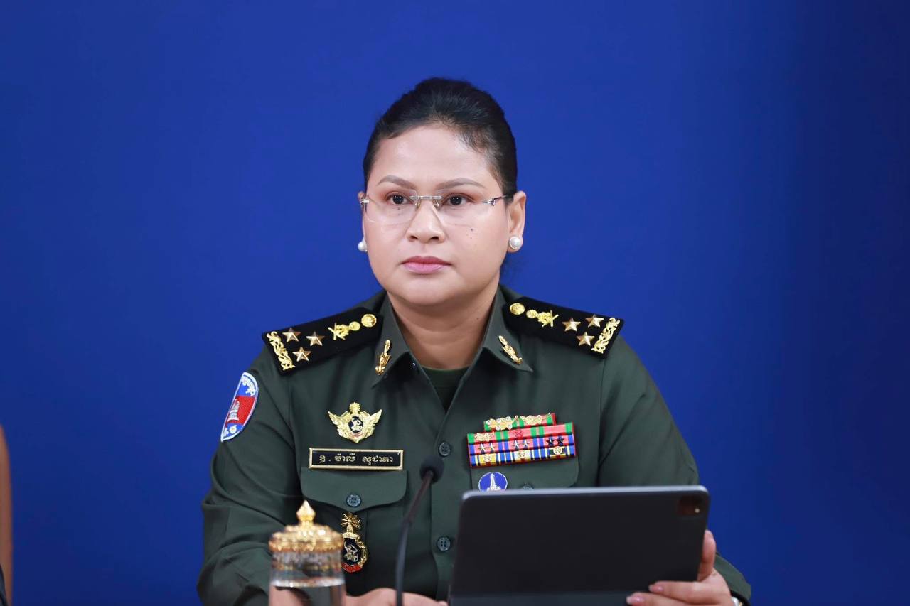 អ្នកនាំពាក្យក្រសួងការពារជាតិកម្ពុជា៖ កាលពីម៉ោង ៣៖១៧ នាទីរសៀលថ្ងៃទី២៧ កក្កដា ទាហានឈ្លានពានថៃ បានប្រើប្រាស់យន្តហោះបាញ់ផ្សែងពុល នៅអានសេះ ខេត្តព្រះវិហារ