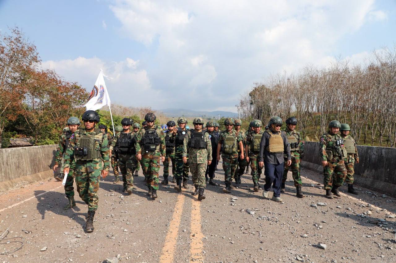 ក្រុមការងារសម្របសម្រួលអ្នកសង្កេតការណ៍ នៃព្រះរាជាណាចក្រកម្ពុជា (CLG)