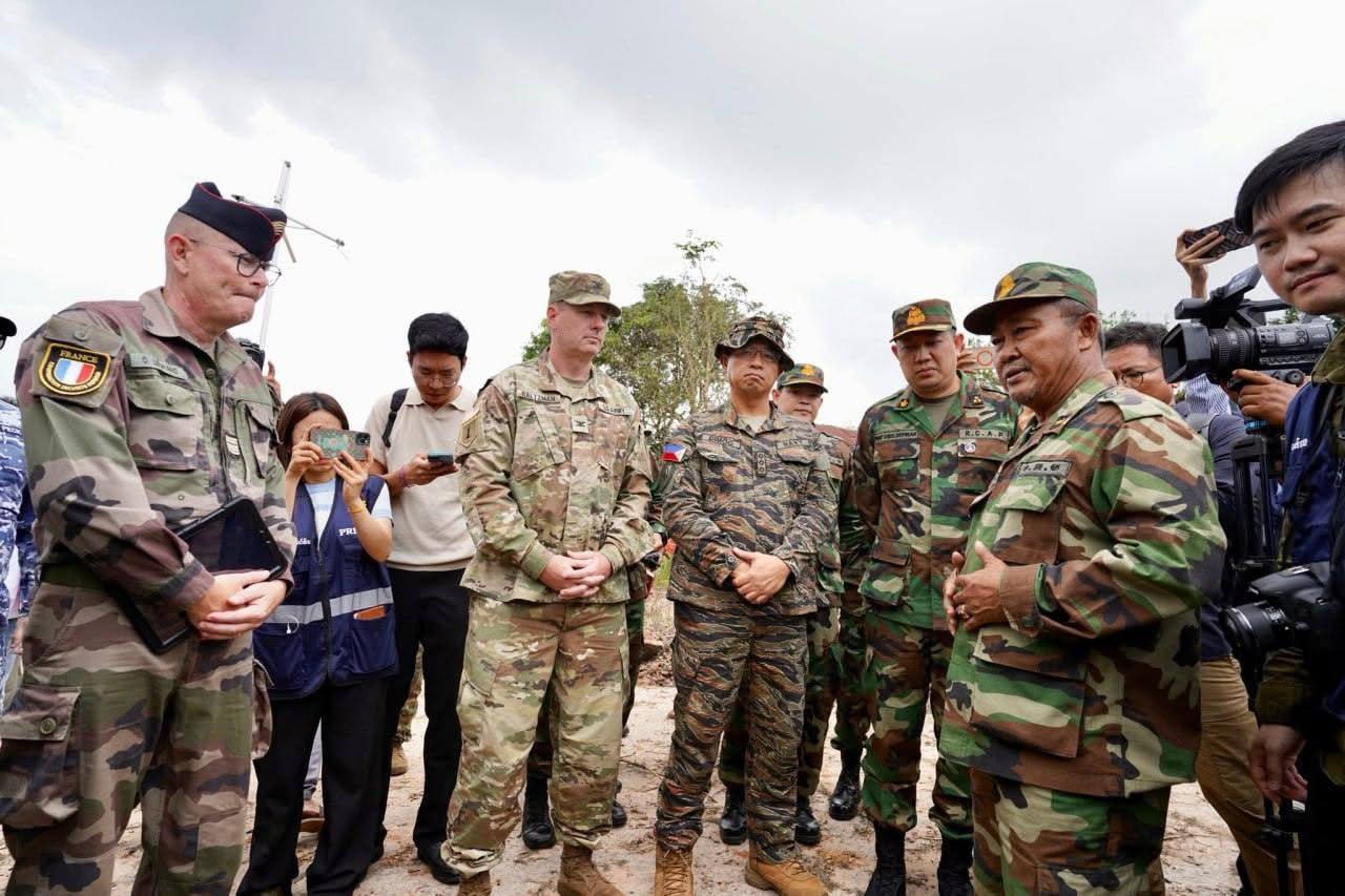 Cambodian commander: Thailand abducted 20 Cambodian soldiers (one escaped, two suspected dead) after ceasefire went into effect. So far, they have not been released.