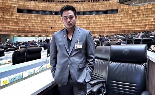 BREAKING: Thai MP told their citizens not to believe the fake news spread by the “Thai Army”