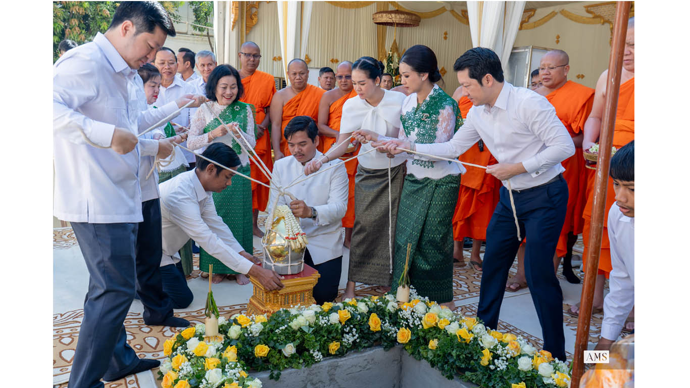 ពិធីក្រុងពាលីសង្កត់គ្រឹះសាងសង់ «មហាកុដិ សម្ដេចវិបុលបញ្ញា សុខ អាន» នៅវត្តសារាវ័ន្តតេជោ