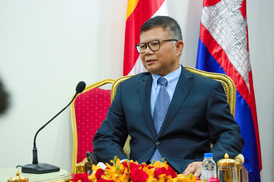 កម្ពុជាបិទដំណើរការមជ្ឈមណ្ឌលឆបោកតាមបច្ចេកវិទ្យាជិត២០០កន្លែង