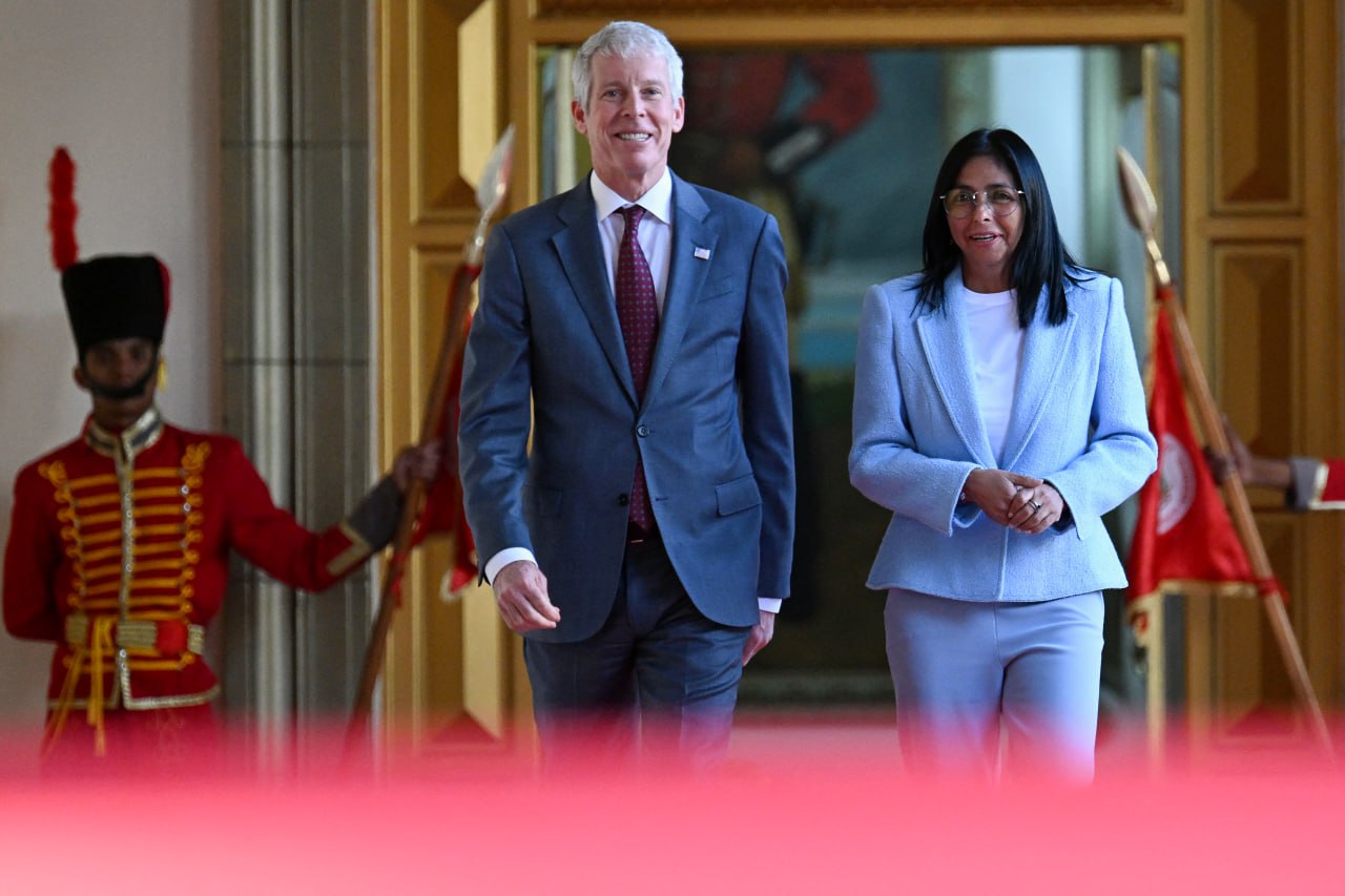 អាមេរិក សន្យាបង្កើនទិន្នផលប្រេងវ៉េណេស៊ុយអេឡា