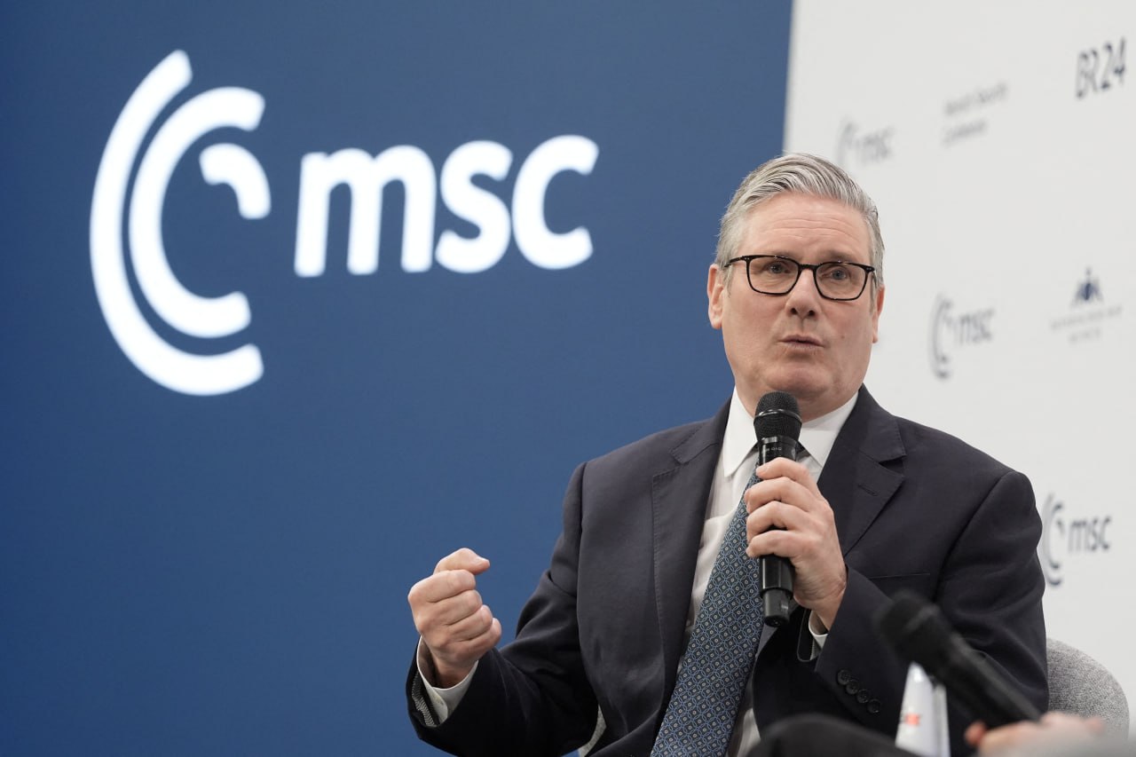 អង់គ្លេស ត្រៀមដាក់ពង្រាយនាវាដឹកយន្តហោះចម្បាំងនៅអាកទិក ឆ្លើយតបការគំរាមកំហែងពី រុស្ស៊ី