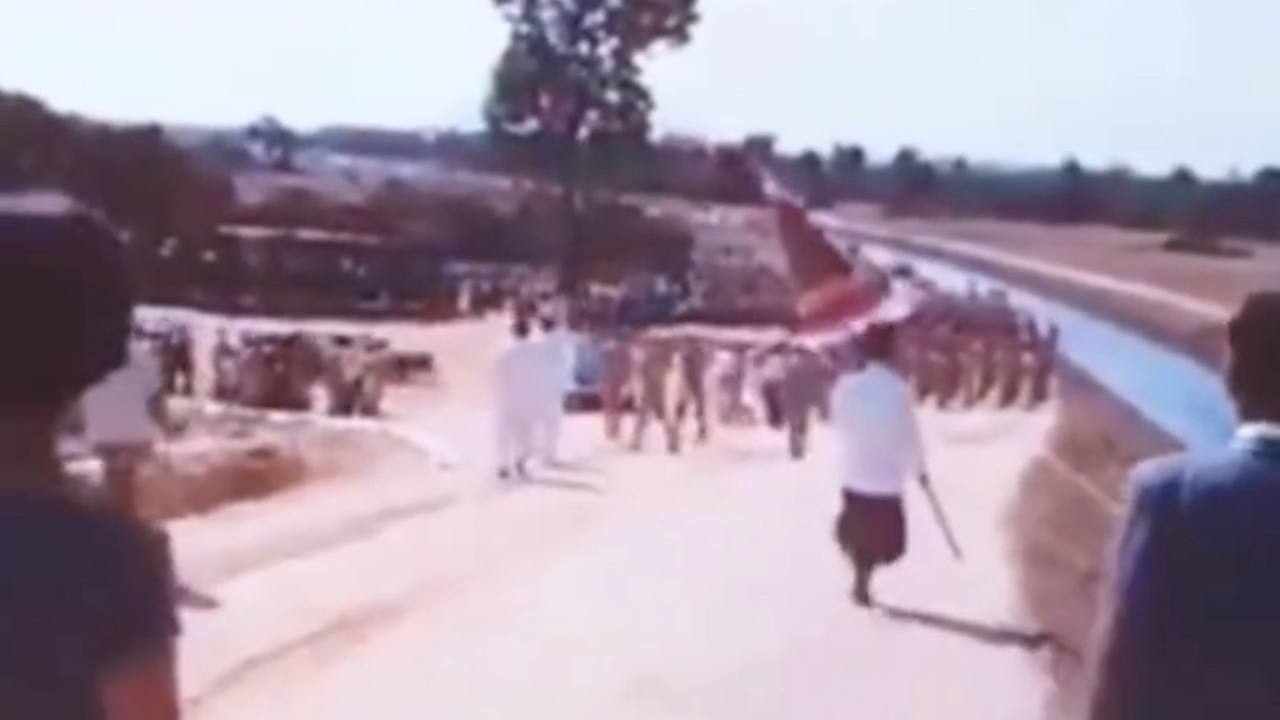 វីដេអូ៖ ពិធីសម្ពោធទ្វាទឹកបារាយណ៍ ១៩៦០