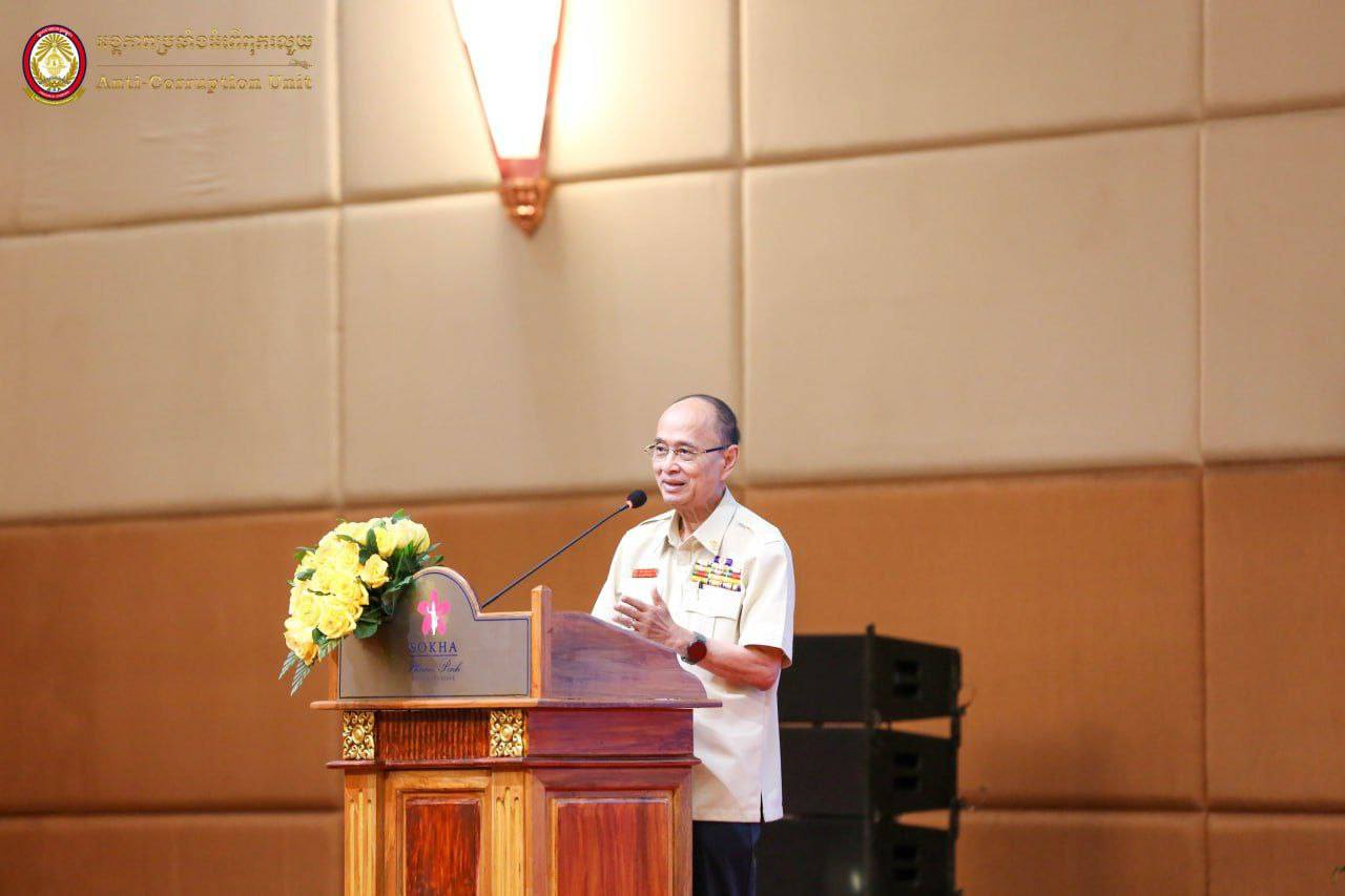 មន្ត្រីប្រឆាំងពុករលួយជិត១០នាក់ ត្រូវរងបណ្តឹងពីបទពុករលួយ