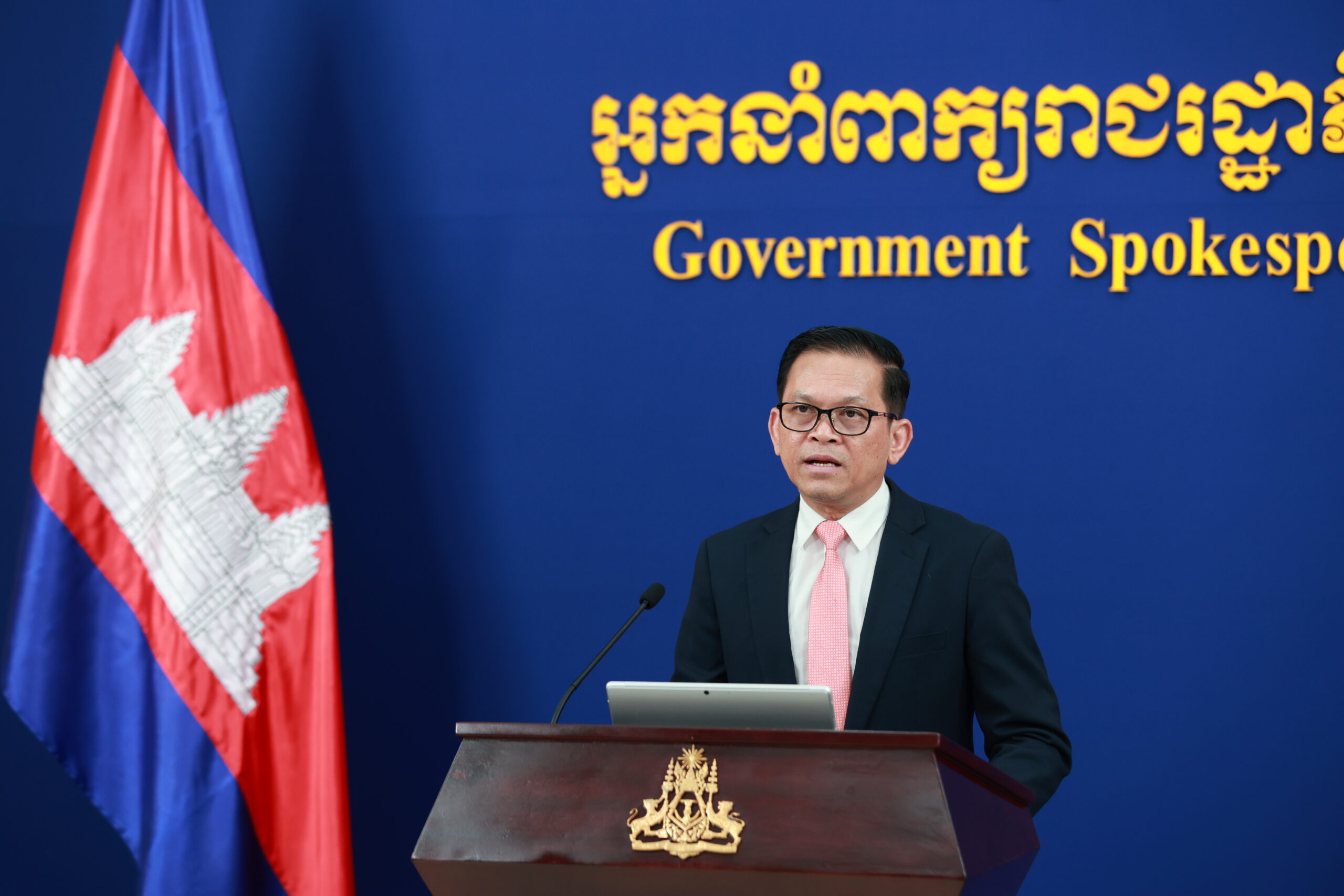 អ្នកនាំពាក្យរាជរដ្ឋាភិបាល បញ្ជាក់ពីវិធានការរបស់រាជរដ្ឋាភិបាលក្នុងការសន្សំសំចៃប្រេងឥន្ធនៈនិងអគ្គិសនី