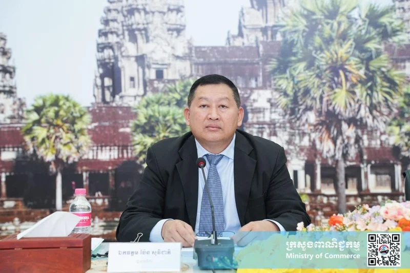 តម្លៃប្រេងនៅកម្ពុជាត្រៀមធ្លាក់ចុះវិញ តាមតម្លៃទីផ្សារអន្តរជាតិ