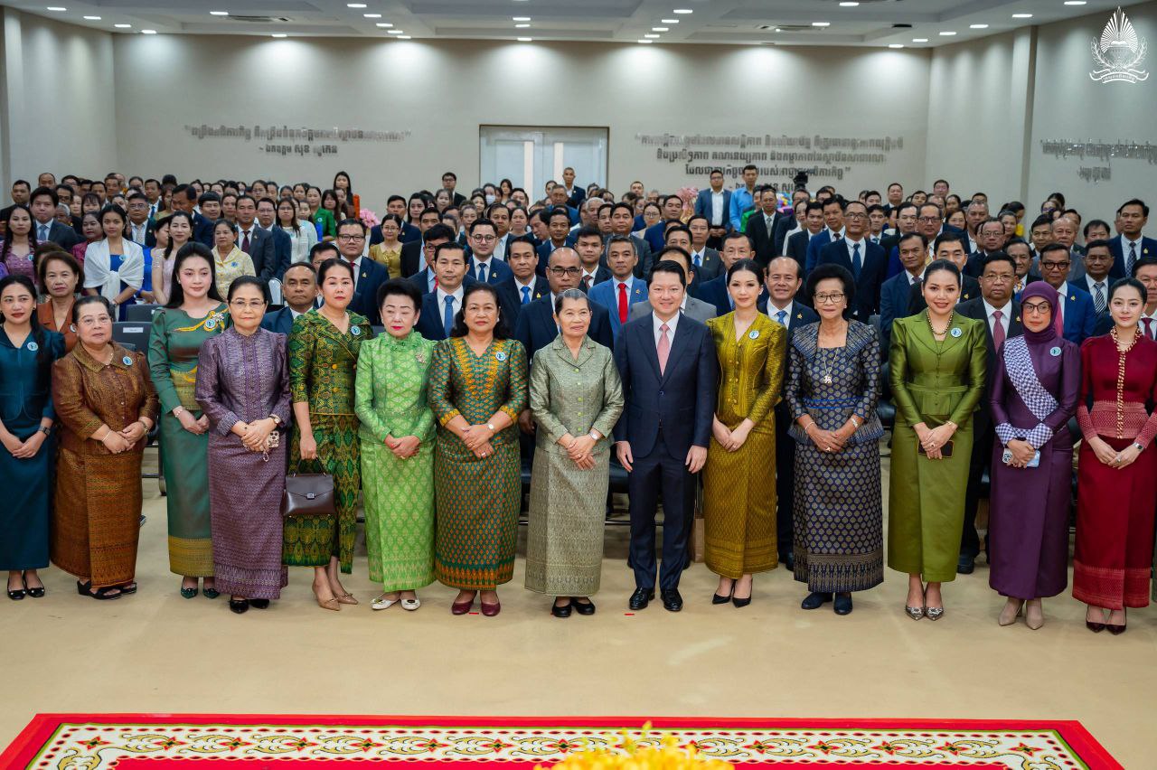 ក្រសួងអធិការកិច្ច រៀបចំពិធីអបអរទិវានារីអន្តរជាតិ