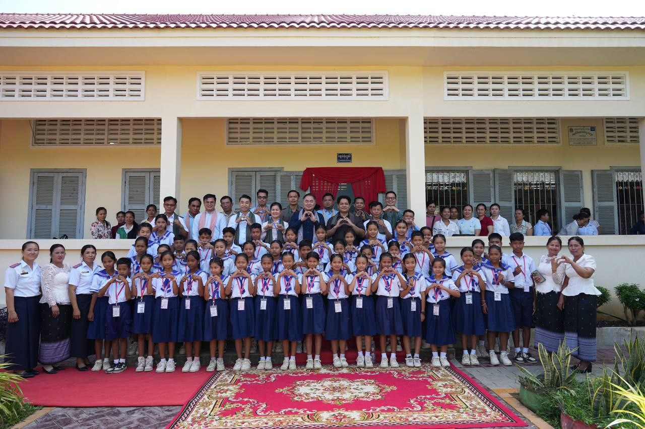 កម្មវិធីសិក្សាថ្នាក់មូលដ្ឋានគ្រឹះឌីជីថល នៅតាមសាលាបឋមសិក្សាគោលដៅ ១៨ទីតាំងបន្ថែម ក្រោមយន្តការគណៈកម្មាធិការជាតិជំរុញការអនុវត្តវិធានការគន្លឹះក្នុងវិស័យអប់រំ (គ.វ.អ.) របស់រាជរដ្ឋាភិបាល