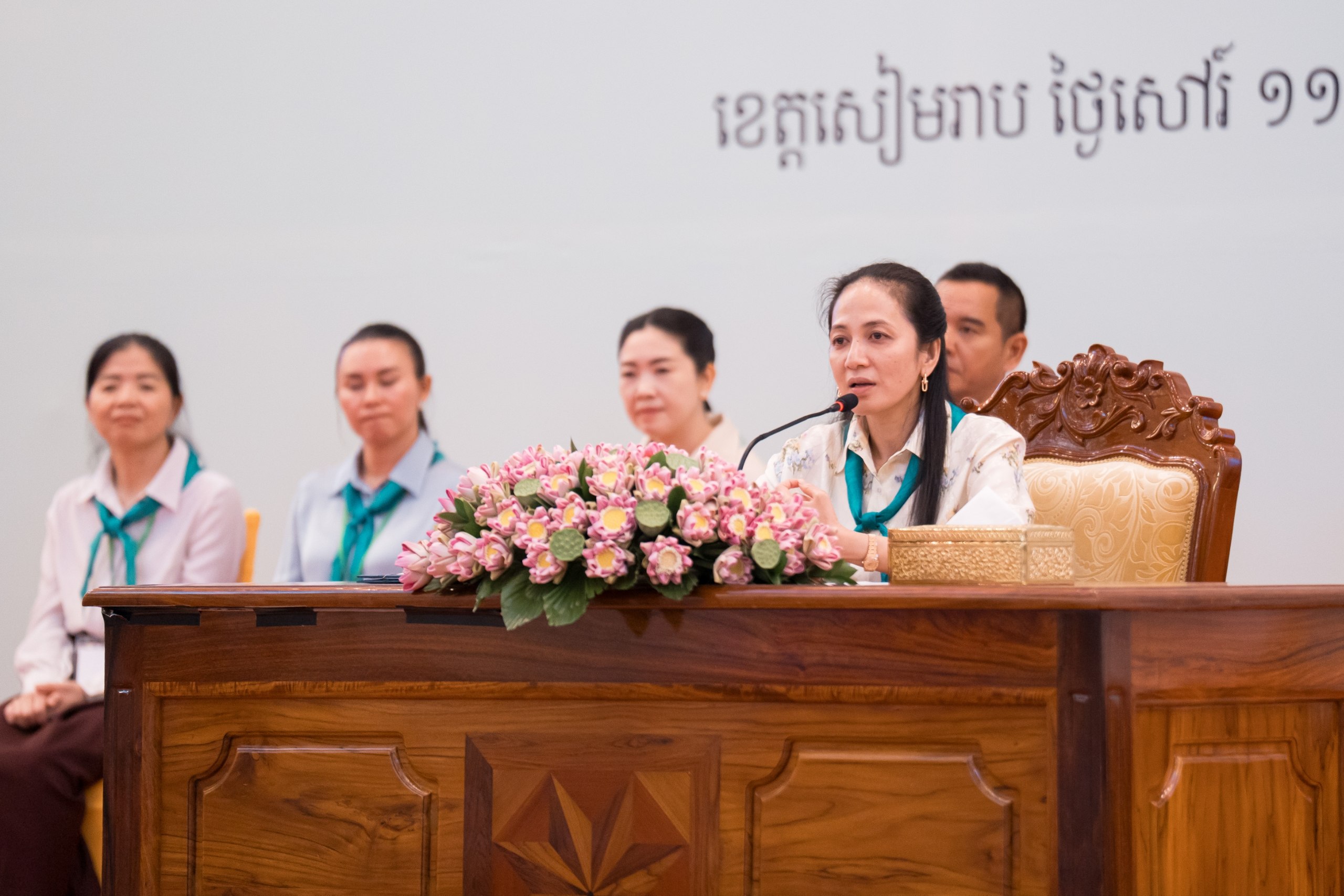 លោកជំទាវបណ្ឌិត ពេជ ចន្ទមុន្នី៖ សមាគមកាយឫទ្ធិនារីកម្ពុជាកំពុងជួយយុវតីកម្ពុជាឱ្យកាន់តែរឹងមាំ