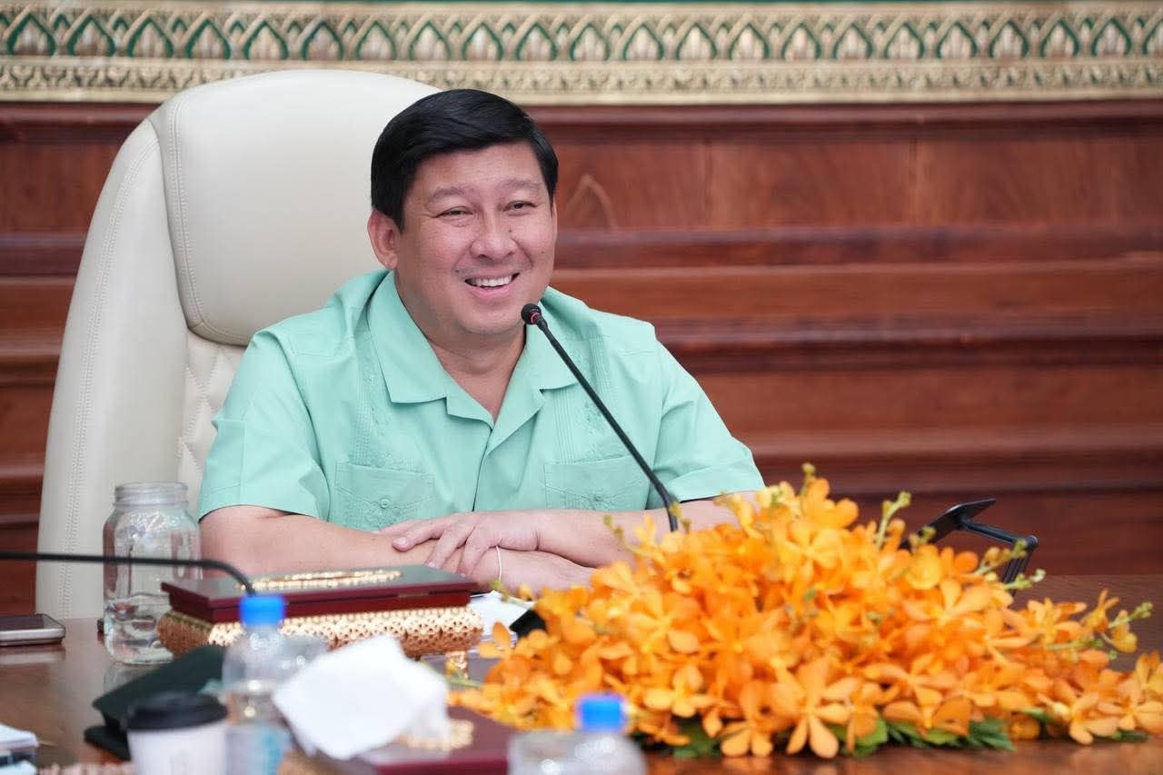 គណៈកម្មការសុរិយោដីថ្នាក់ជាតិប្រជុំដោះស្រាយវិវាទដីធ្លីនៅភ្នំពេញ កណ្ដាល និងកំពង់ស្ពឺ