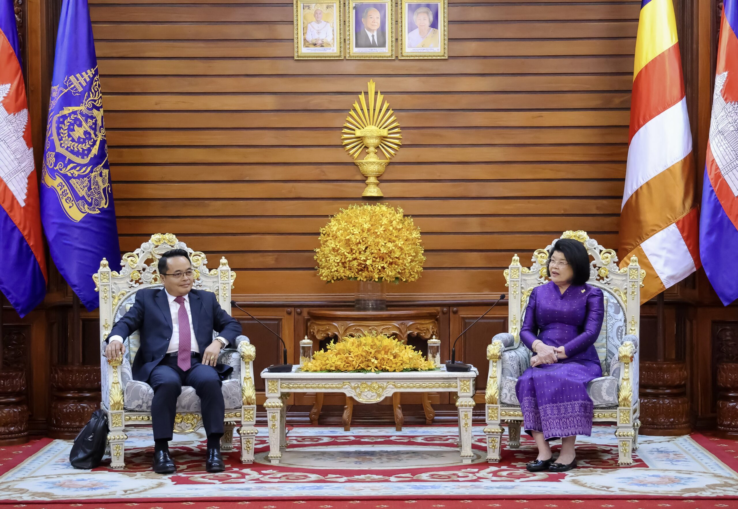 កម្ពុជា-ឡាវ ឯកភាពគ្នាកសាងព្រំដែនសន្តិភាព មិត្តភាព កិច្ចសហប្រតិបត្តិការ និងការអភិវឌ្ឍ