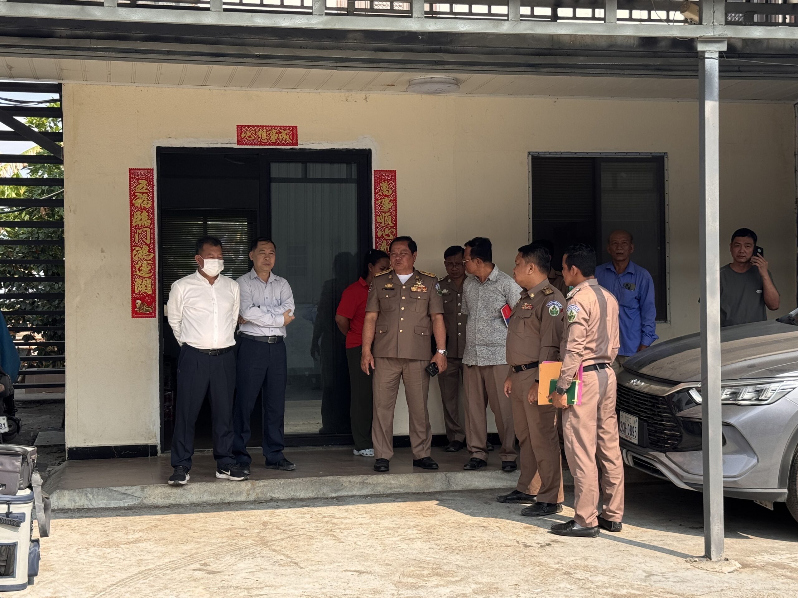 ក្រសួងបរិស្ថានចុះស៊ើបអង្កេតករណីមន្ត្រីបរិស្ថានខេត្តកំពង់ស្ពឺទទួលប្រាក់ពីក្រុមហ៊ុនមួយ