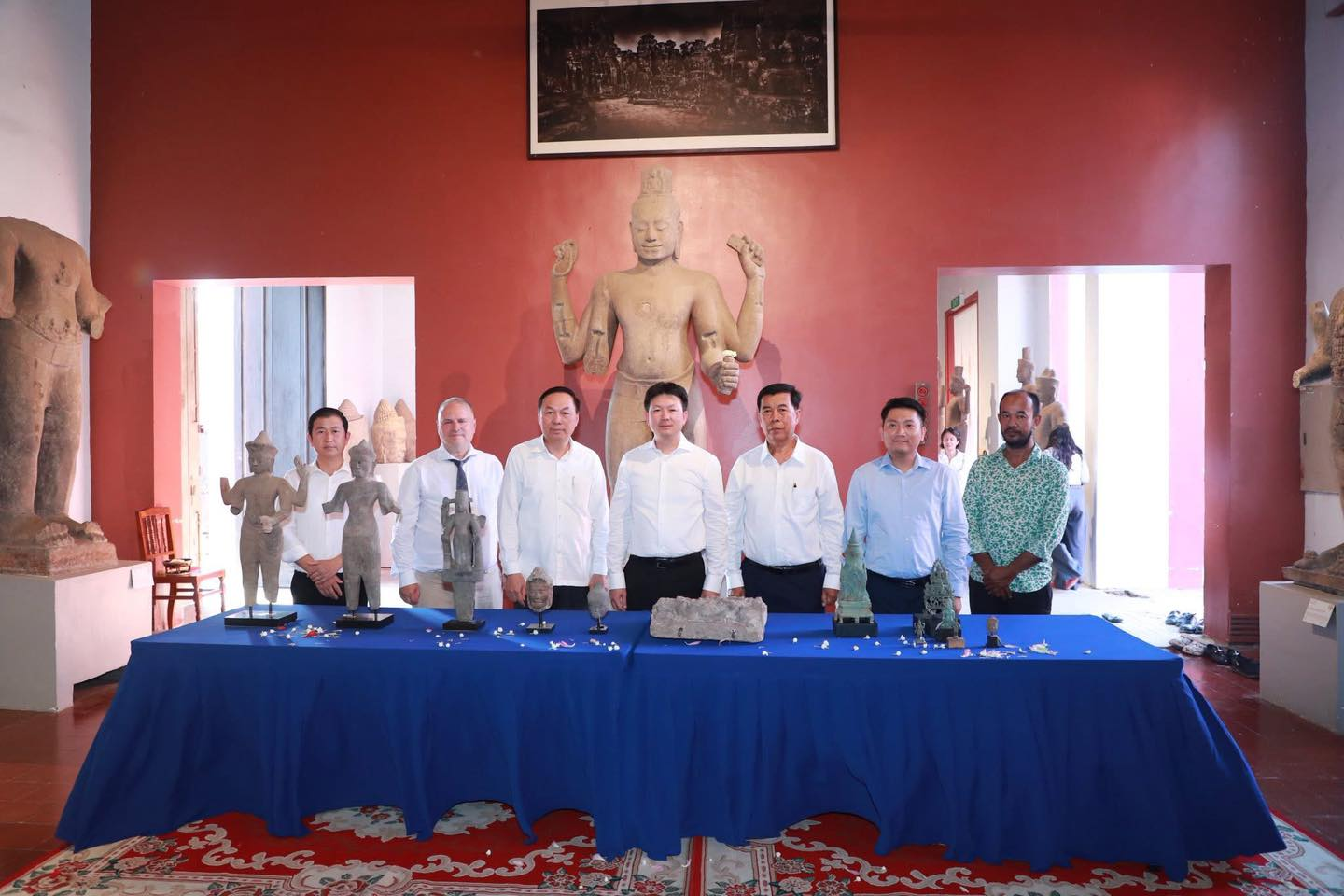 វត្ថុបុរាណខ្មែរចំនួន២០រូប បានត្រឡប់មកកម្ពុជាវិញ ប៉ុន្តែការស្រាវជ្រាវពីមូលហេតុនៃការនាំចេញកំពុងបន្ត