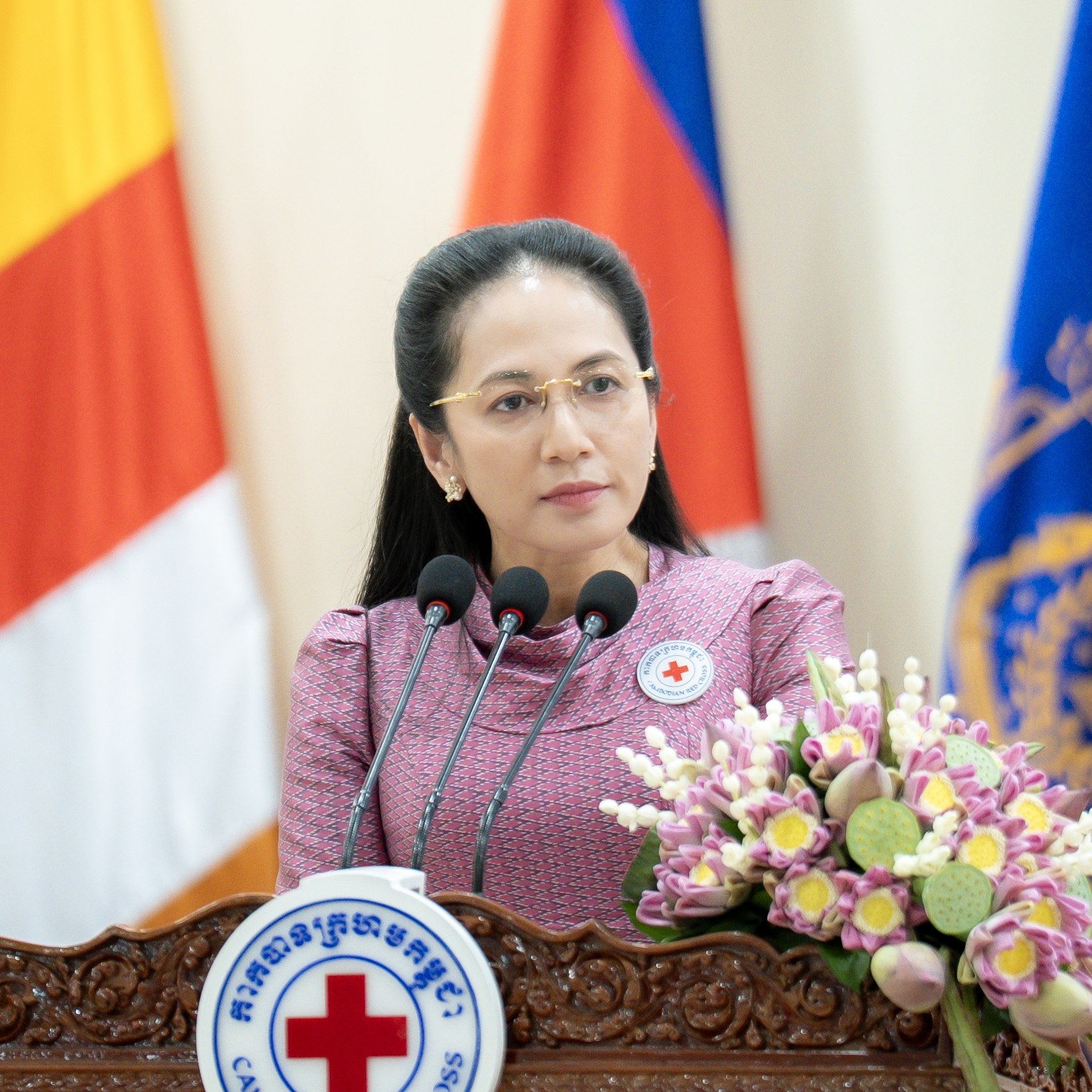 លោកជំទាវ ពេជ ចន្ទមុន្នី ៖រយៈពេល ៧១ឆ្នាំ កាកបាទក្រហមកម្ពុជាបានខិតខំយ៉ាងខ្លាំង បំពេញតួនាទីក្នុងវិស័យមនុស្សធម៌