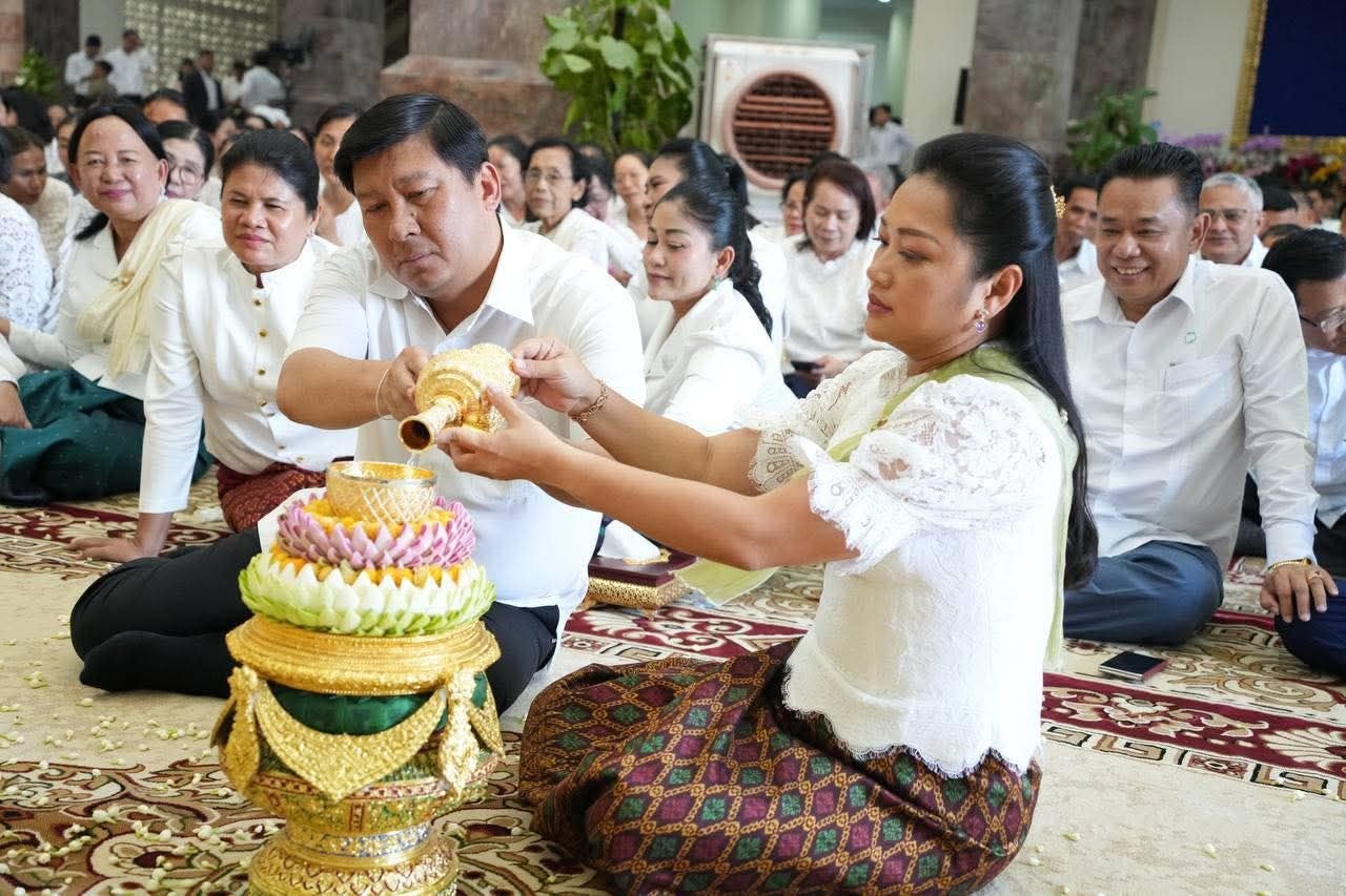 ក្រសួងរៀបចំដែនដី រៀបចំពិធីសូត្រមន្តអបអរសាទរបុណ្យចូលឆ្នាំថ្មី