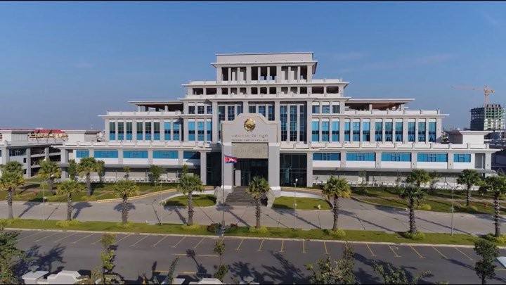 ធនាគារជាតិប្រាប់ឲ្យម្ចាស់បំណុលរបស់គ្រឹស្ថានហិរញ្ញវត្ថុពីរដោះស្រាះវិវាទដោយសន្តិវិធី