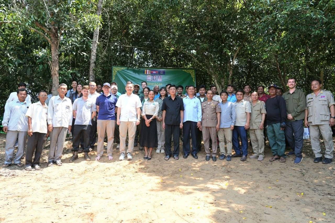 អណ្តើកហ្លួង «ឧរង្គសត្វនិមិត្តរូបរបស់កម្ពុជា» ចំនួន២០ក្បាល ត្រូវបានលែងចូលក្នុងដែនជម្រកធម្មជាតិ