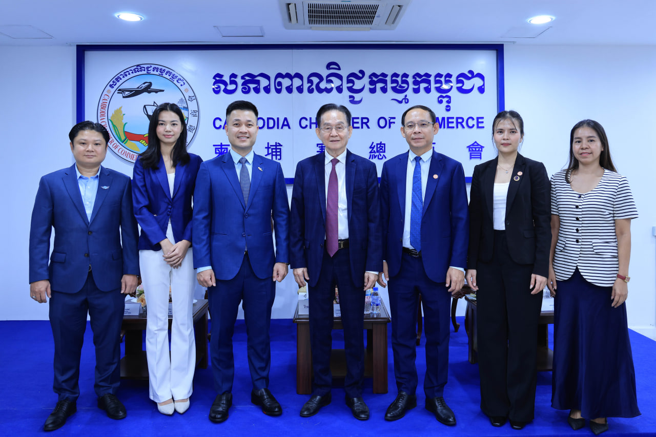 សភាពាណិជ្ជកម្មកម្ពុជា រៀបចំសិក្ខាសាលាស្តីពី ការគាំទ្រផលិតផលជាតិ និង ត្រៀមខ្លួនដាក់លក់ផលិតផលខ្មែរលើទីផ្សារ ប្រធានបទ៖ ការវេចខ្ចប់ និងការកសាងម៉ាកយីហោ