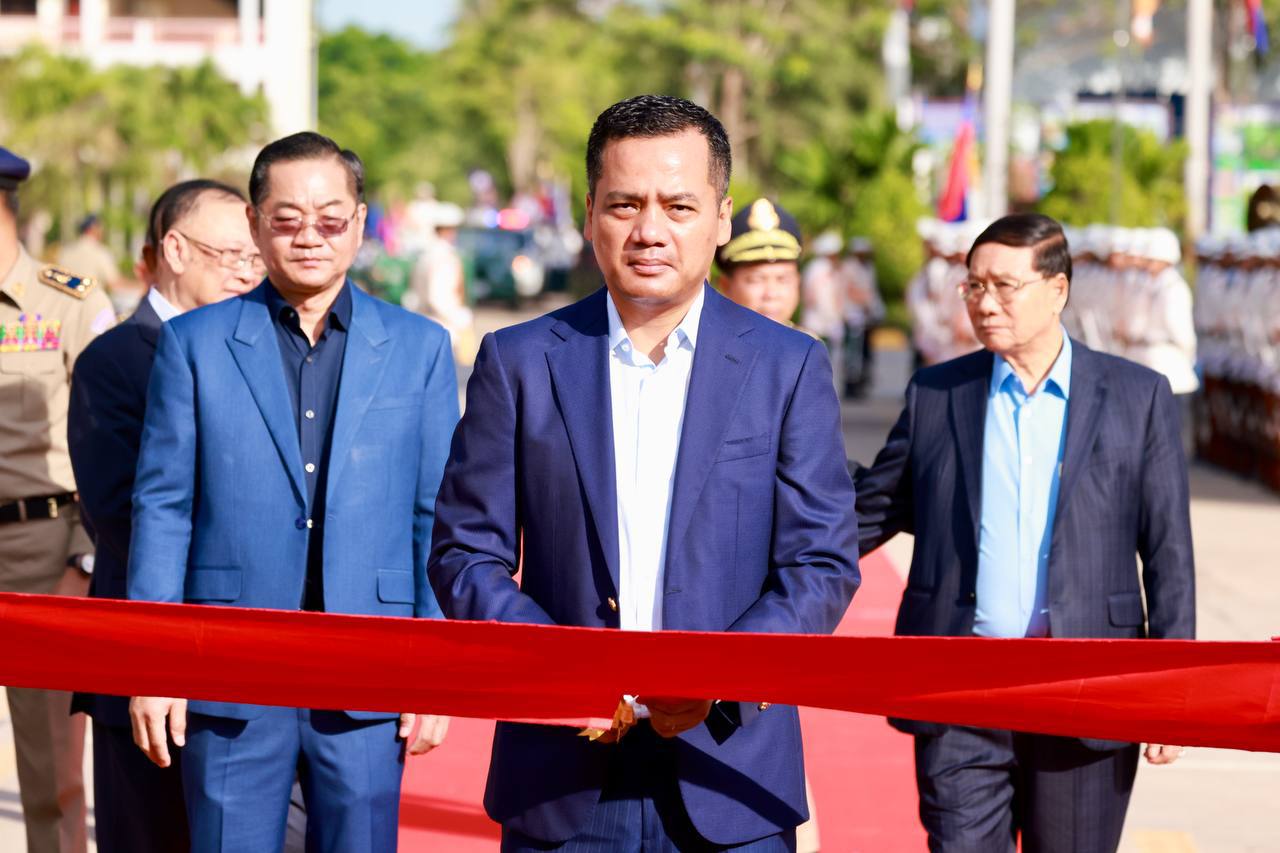 បណ្ឌិត្យសភានគរបាលកម្ពុជារៀបចំការប្រកួតកីឡាឆ្លងកាត់ឧបសគ្គលើកទី១