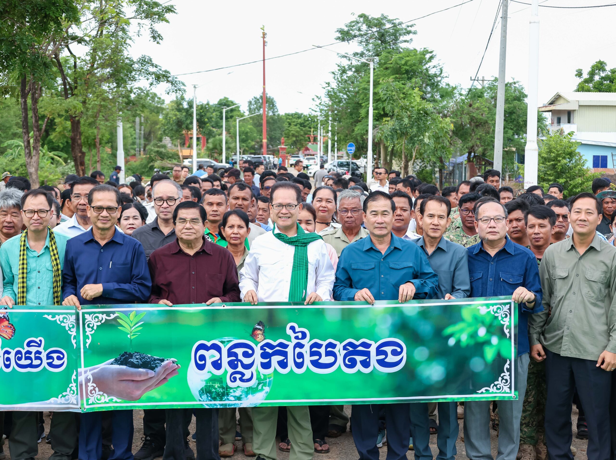 ក្រសួងបរិស្ថានជំរុញចលនា «រួមគ្នាដាំដើមឈើដើម្បីកម្ពុជាបៃតង»