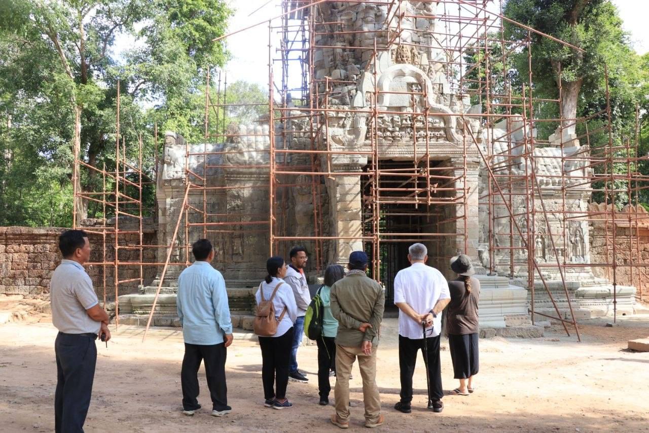អ្នកជំនាញការអន្តរជាតិចុះពិនិត្យការដ្ឋានប្រាសាទ មុនកិច្ចប្រជុំបច្ចេកទេសលើកទី៤២