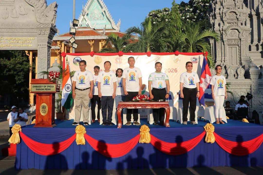 ទិវាយោគៈអន្តរជាតិលើកទី១២ ពង្រឹងទំនាក់ទំនងប្រជាជន និងវប្បធម៌រវាងឥណ្ឌា-កម្ពុជា