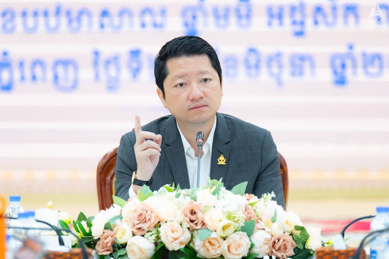 ឯកឧត្តម សុខ សូកេន ដឹកនាំកិច្ចប្រជុំ ពិនិត្យតាមដានវឌ្ឍនភាពនិងតម្រង់ទិសការងារ