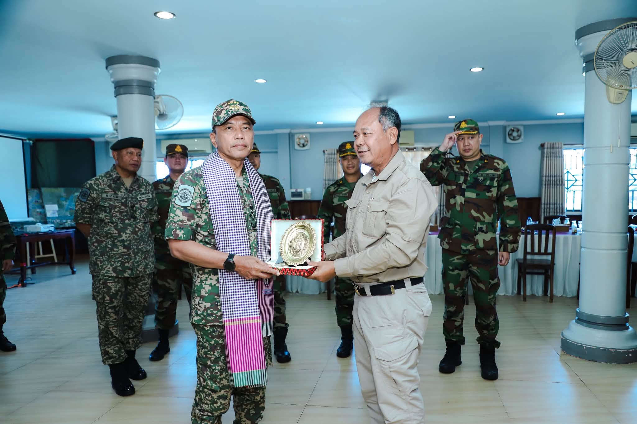 កម្ពុជា-ម៉ាឡេស៊ី រឹតចំណងកិច្ចសហប្រតិបត្តិយោធា តាមរយៈទស្សនកិច្ចរបស់មេទ័ពម៉ាឡេស៊ីថ្មី