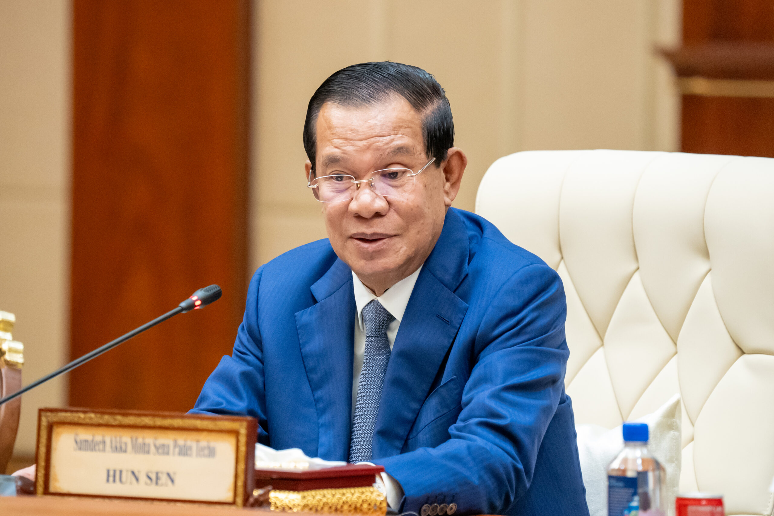 សម្តេចតេជោស្នើអ្នករាយការណ៍ពិសេស UN សហការជិតស្និទ្ធជាមួយកម្ពុជា ដើម្បីលើកស្ទួយសិទ្ធិមនុស្ស និងលទ្ធិប្រជាធិបតេយ្យ