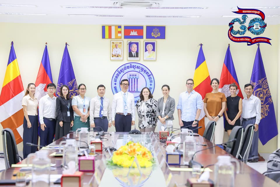 កម្ពុជា និងអាមេរិក ចុះអនុស្សរណៈនៃការយោគយល់គ្នា ដើម្បីជំរុញការស្រាវជ្រាវជំងឺឆ្លង