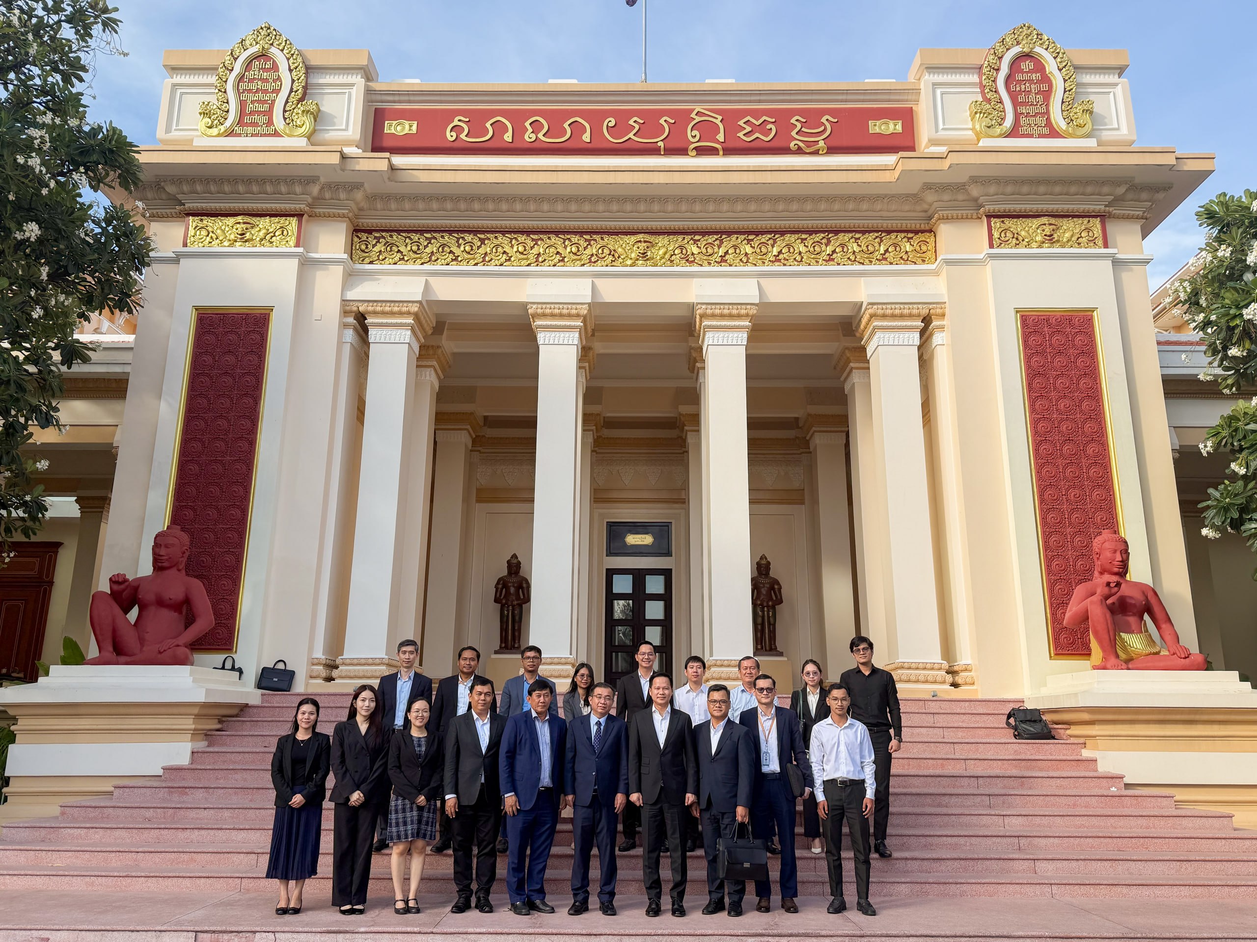ឯកឧត្តមរដ្ឋលេខាធិការ គង់ ផល្លៈ បានដឹកនាំគណៈប្រតិភូ ក.ប.ទ. ចូលរួមក្នុងកិច្ចប្រជុំបច្ចេកទេស ដើម្បីពិនិត្យពិភាក្សាលើសេចក្តីព្រាងច្បាប់ស្តីពីសន្តិសុខសាយប័រ