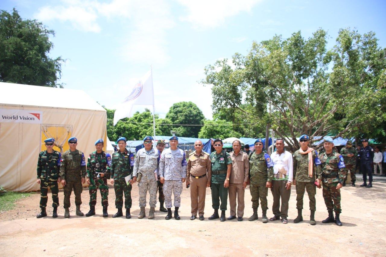 ក្រុមសង្កេតការណ៍អាស៊ានចុះពិនិត្យស្ថានភាពជនភៀសសឹកនៅខេត្តព្រះវិហារ
