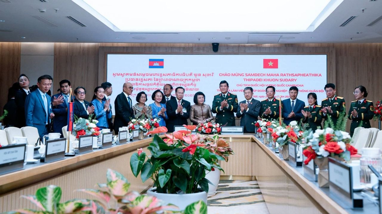 កម្ពុជា ស្វាគមន៍ ក្រុមហ៊ុន Metfone លើគម្រោងពង្រីកការវិនិយោគនានា នៅកម្ពុជា