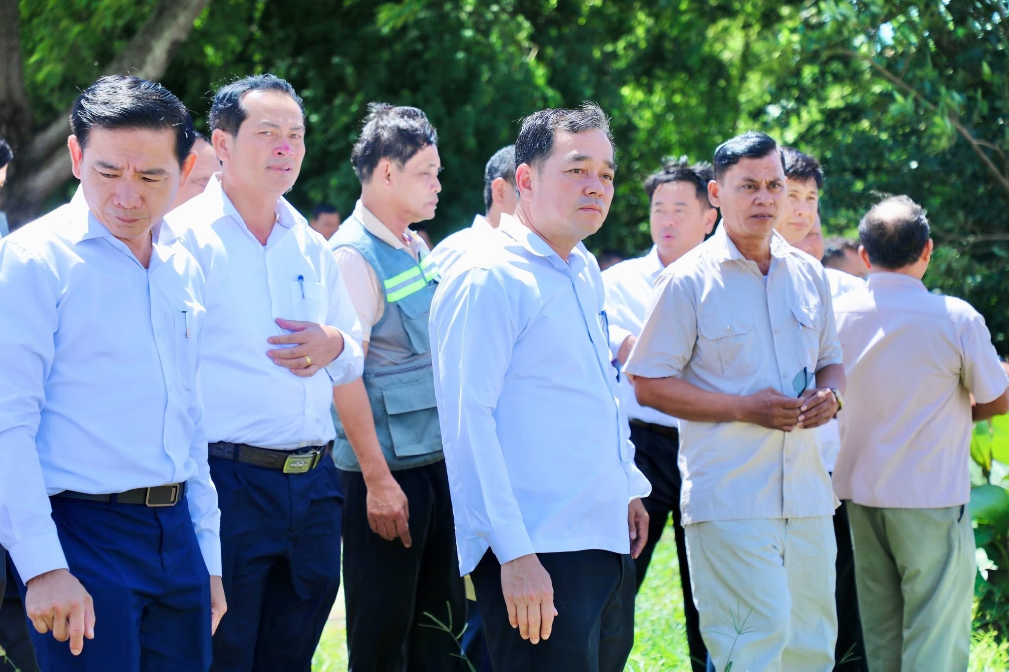 ករណីបាក់ច្រាំងនៅកំពង់ចាម ប៉ះពាល់ផ្ទះចំនួន២៤ខ្នង និងរុះរើទាន់ពេលវេលាចំនួន២០ខ្នង​