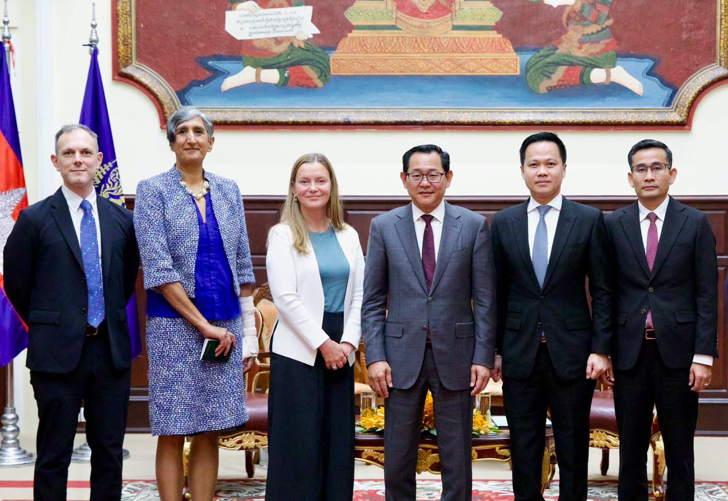 អាមេរិកប្រកាសបន្តគាំទ្រកម្ពុជាប្រយុទ្ធប្រឆាំងនឹងឧក្រិដ្ឋកម្មឆ្លងដែន និងអំពើឆបោក