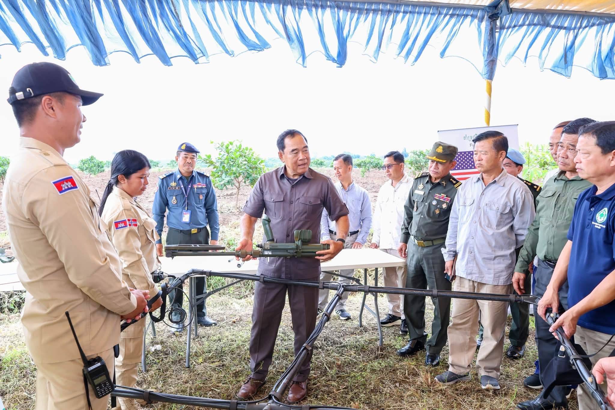 កម្ពុជាអំពាវនាវឱ្យពិភពលោករួមគ្នាបញ្ចប់ការប្រើប្រាស់ ផលិត ផ្ទេរ និងការស្តុកទុកគ្រាប់បែកចង្កោម